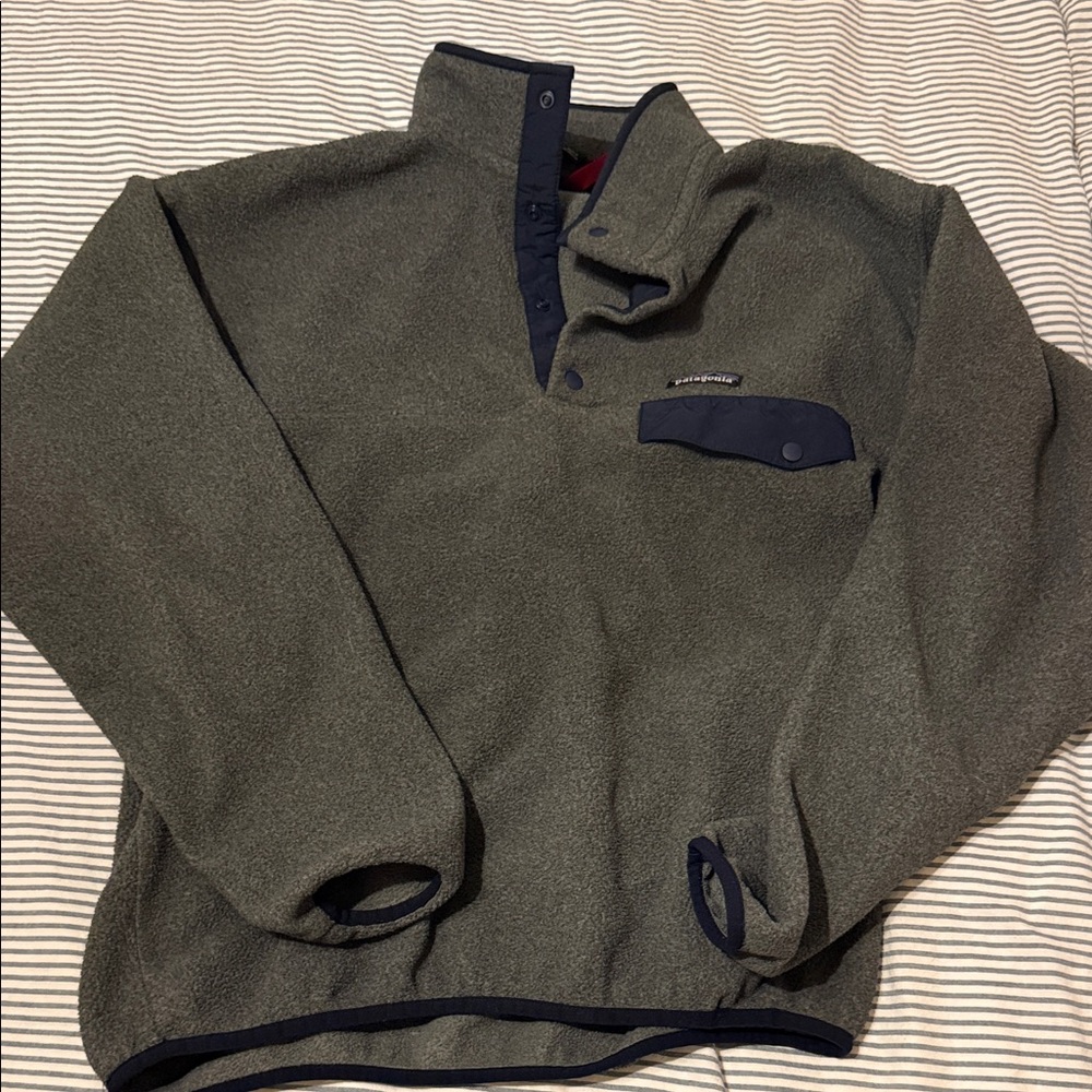 Patagonia Gray Fleece Pullover